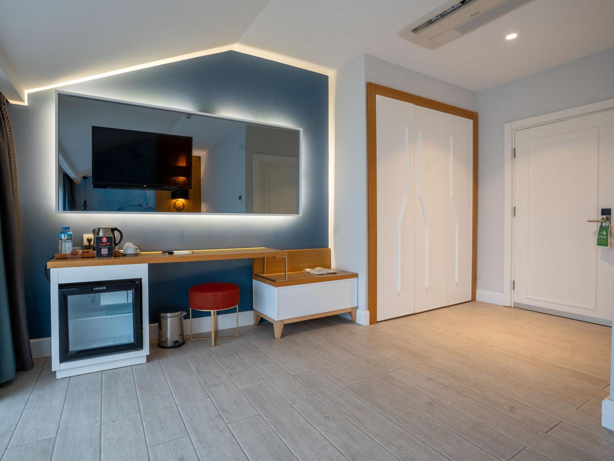 Calcalar Suit Hotel Ula Екстер'єр фото